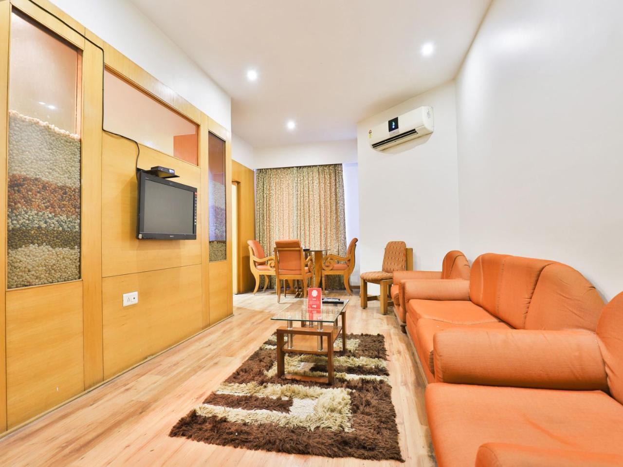 Oyo 1123 Hotel Rock Regency Ahmedabad Luaran gambar